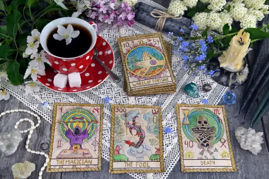 What To Expect In Your First Tarot Card Reading in Beverly Hills, CA